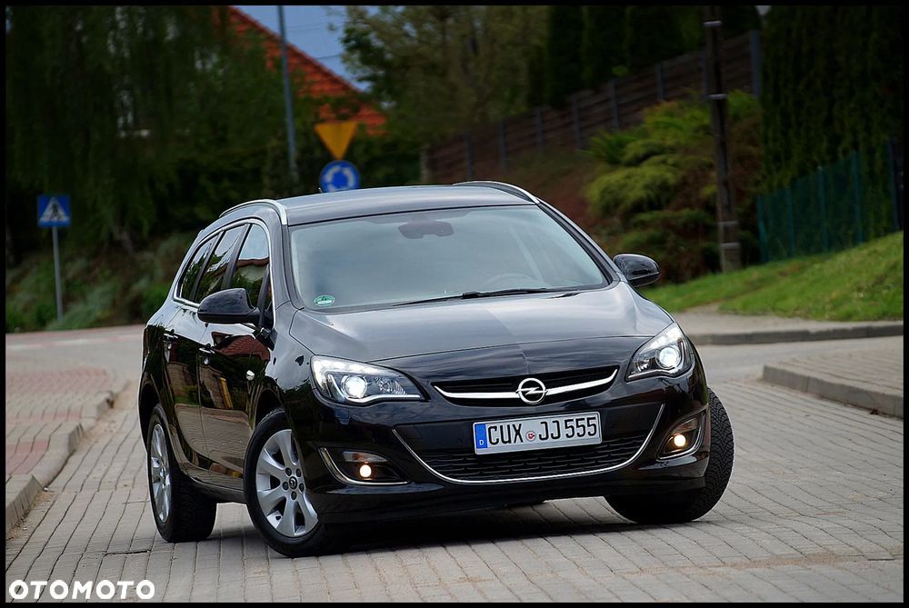 Opel Astra 1.4 T Cosmo S&S - 1