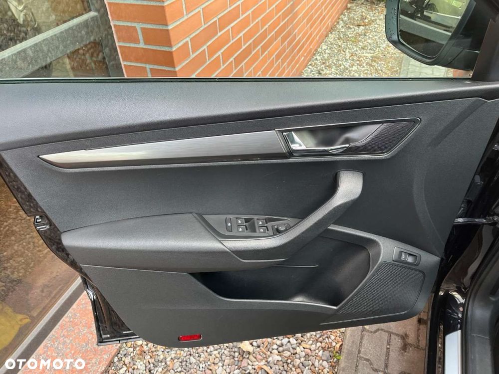 Skoda Karoq 1.5 TSI DSG Sportline - 30