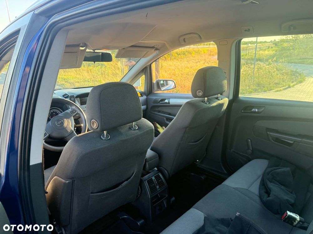 Opel Zafira 1.6 Cosmo - 7