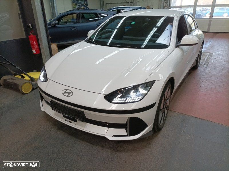 Hyundai Ioniq 6 - 3