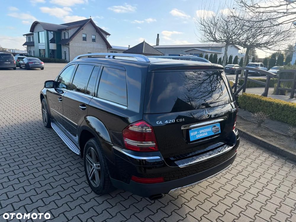 Mercedes-Benz GL 420 CDI - 11