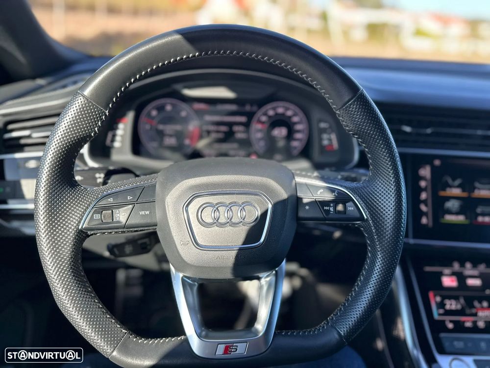 Audi SQ8 4.0 TDI quattro Tiptronic - 31