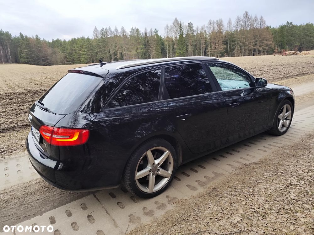 Audi A4 Avant 2.0 TDI S tronic - 5