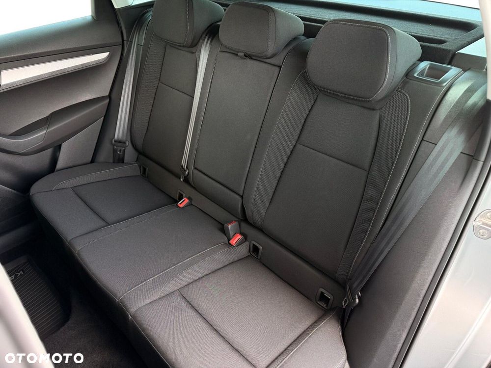 Skoda Karoq 1.5 TSI ACT Selection DSG - 26