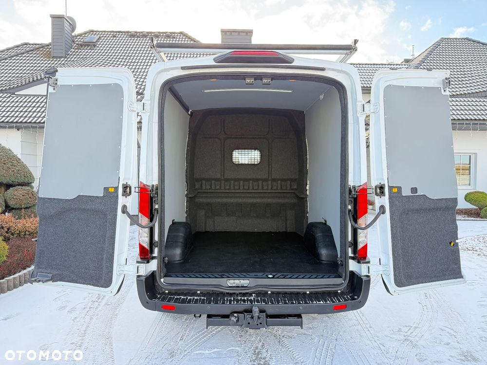 Ford Transit - 13