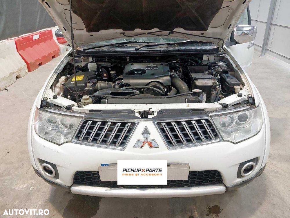 Dezmembrez Mitsubishi L200 2.5 Diesel 2013 - 4