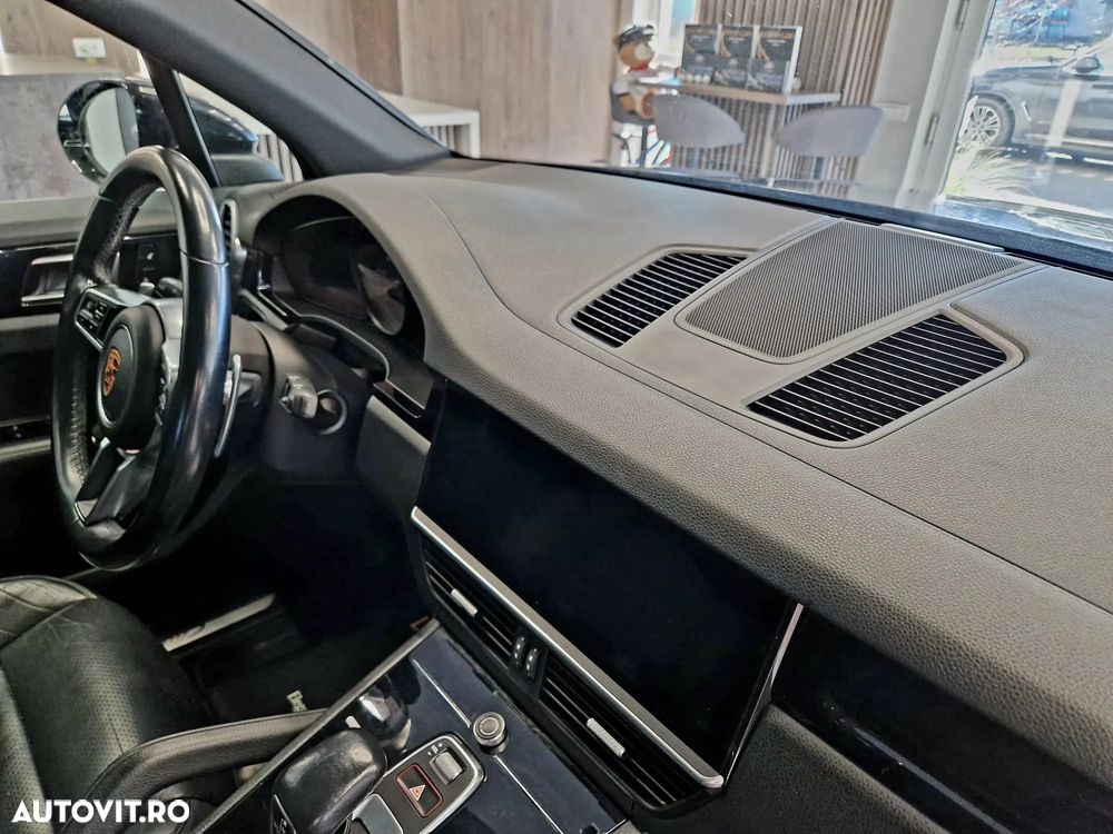 Porsche Cayenne Tiptronic S - 21