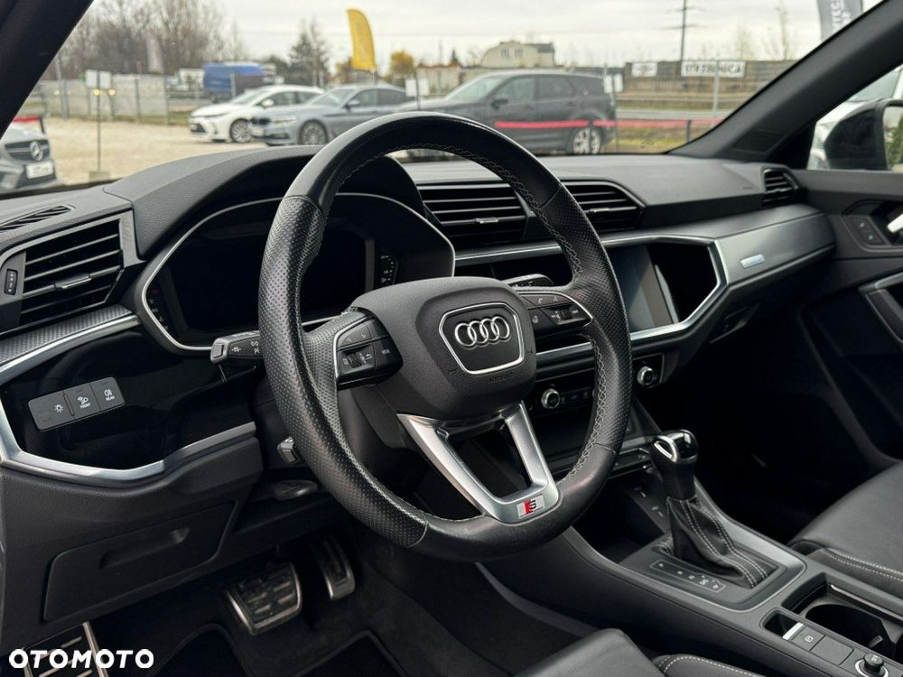 Audi Q3 - 10