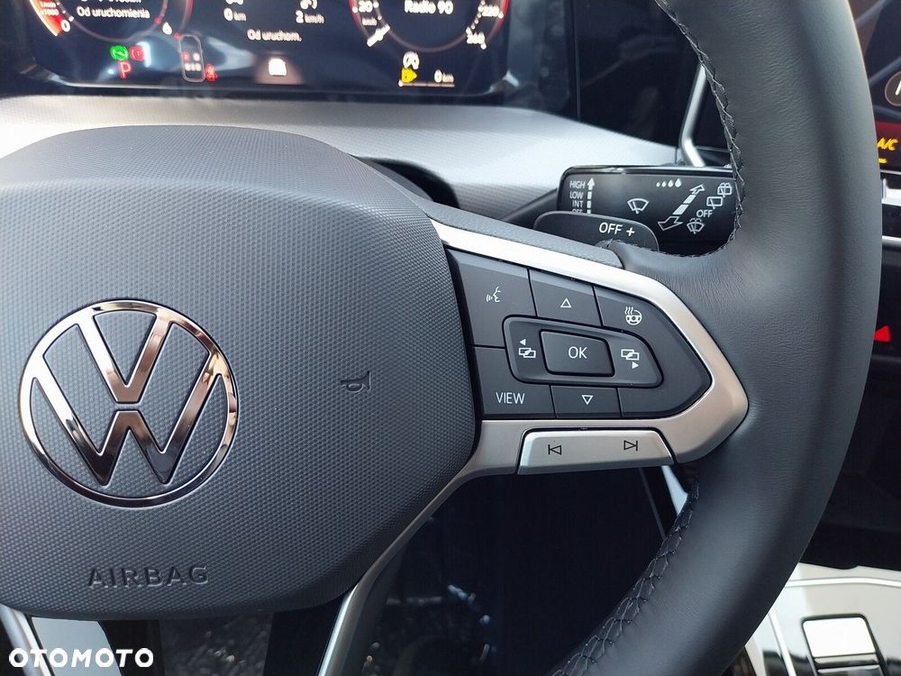 Volkswagen Golf Variant - 13