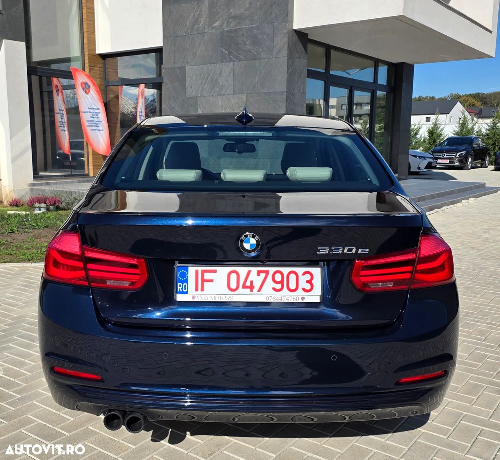 BMW Seria 3 330e iPerformance Sport Line - 9