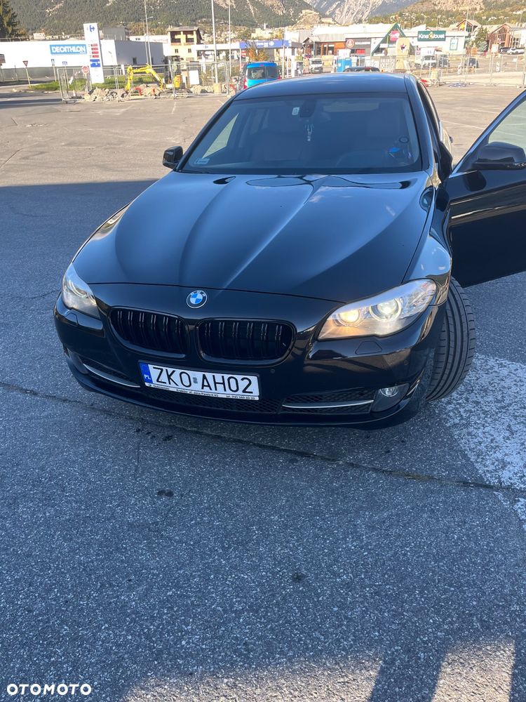 BMW Seria 5 530d xDrive - 1