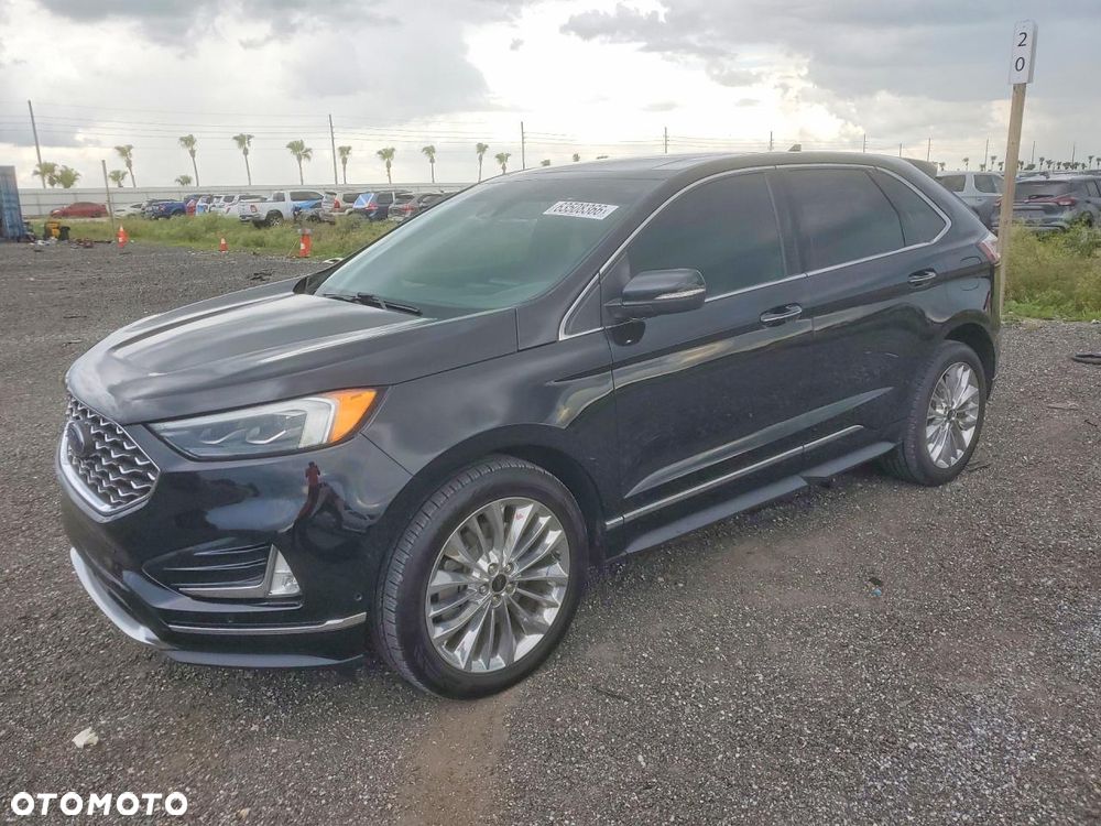 Ford Edge - 1