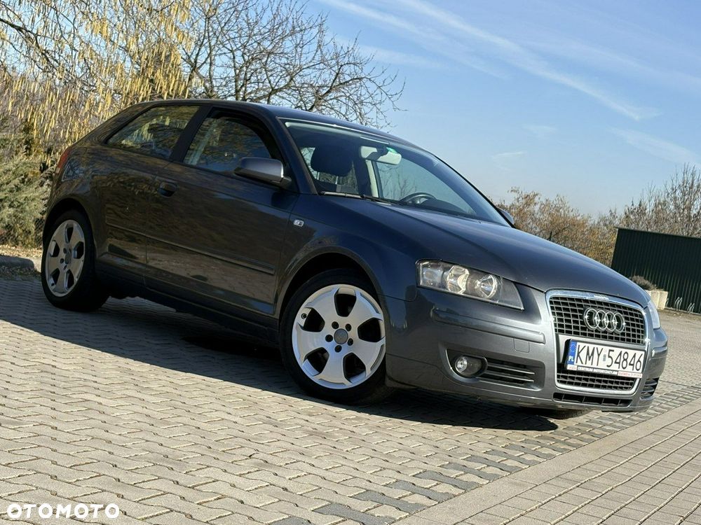 Audi A3 3-drzwiowe 1.8 TFSI Ambition - 3