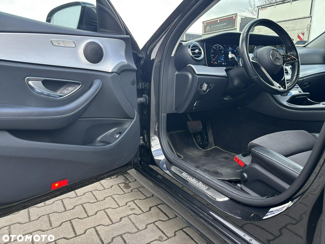 Mercedes-Benz Klasa E - 10
