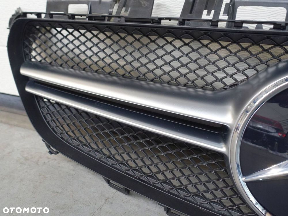 MERCEDES E-KLASA W238 W213 E53 AMG GRILL ATRAPA ZDERZAKA EMBLEMAT ORYGINAŁ - 4