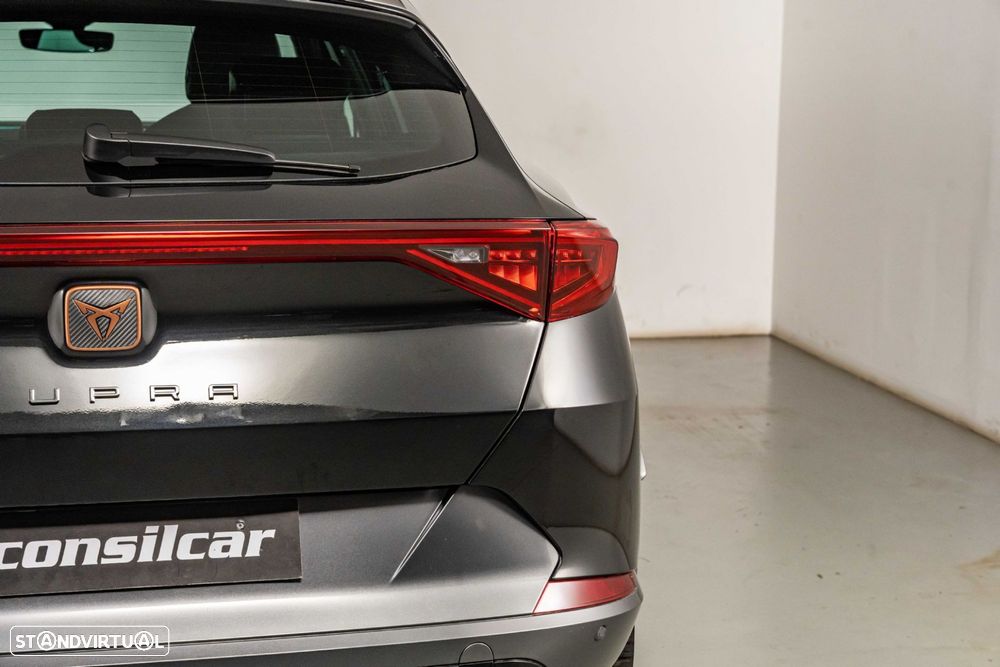 Cupra Formentor 1.4 e-Hybrid DSG - 31