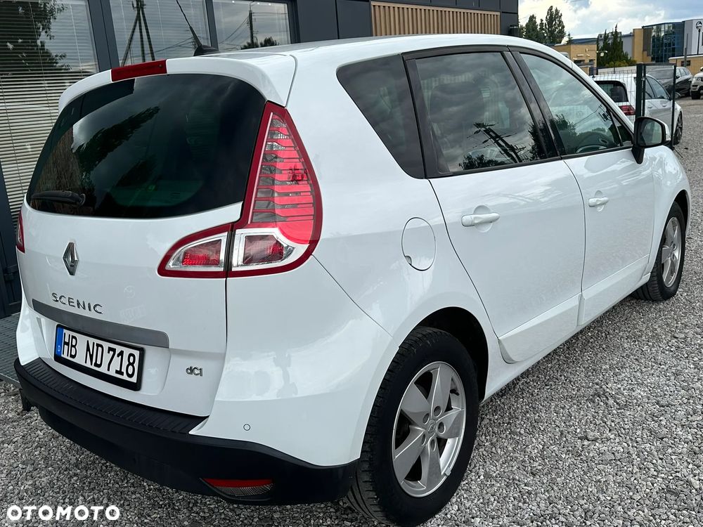 Renault Scenic 1.5 dCi Emotion - 30