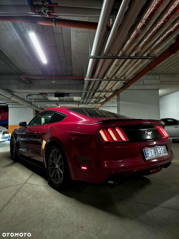 Ford Mustang 2.3 EcoBoost - 4