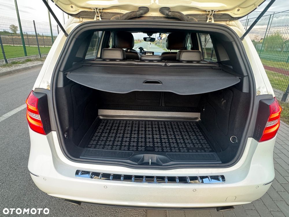 Mercedes-Benz Klasa B 180 (BlueEFFICIENCY) - 12
