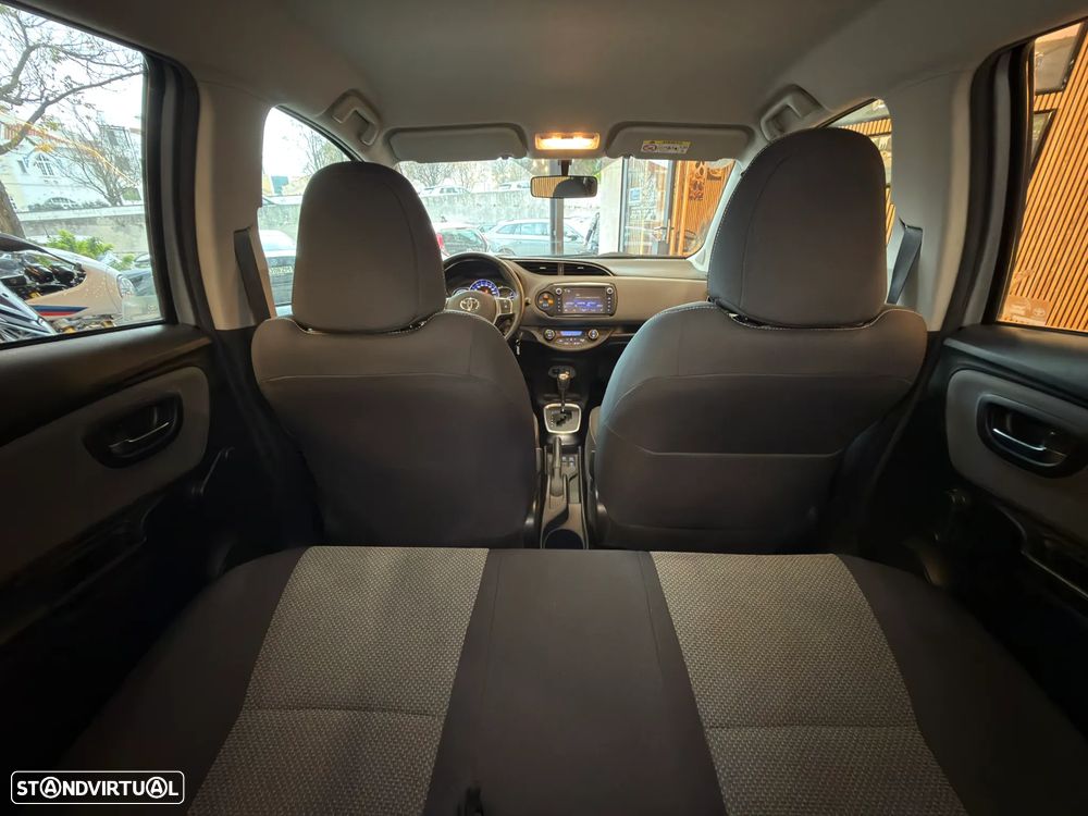 Toyota Yaris 1.5 HSD Active - 18