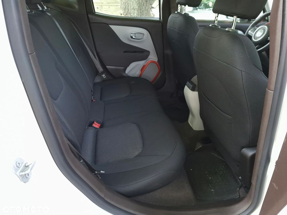 Jeep Renegade 1.4 MultiAir Longitude - 21