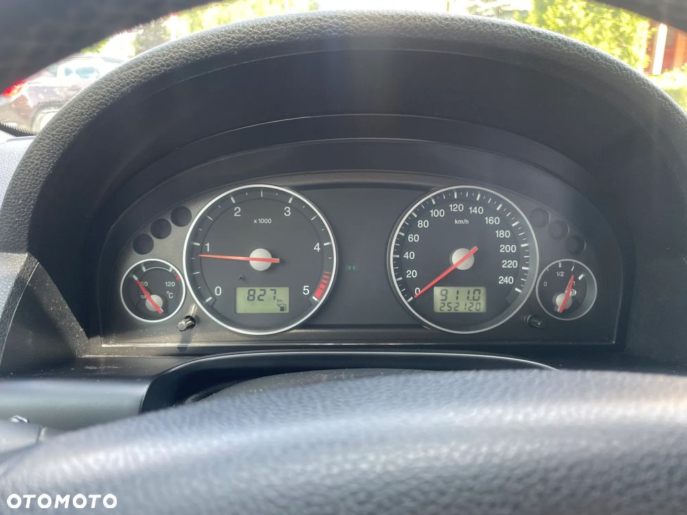 Ford Mondeo 2.0 TDCi Sport - 6