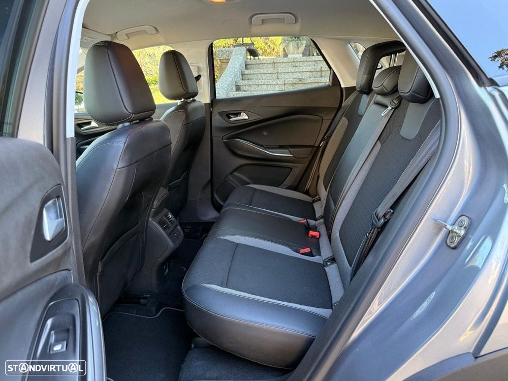 Opel Grandland X 1.5 CDTI Design & Tech - 12