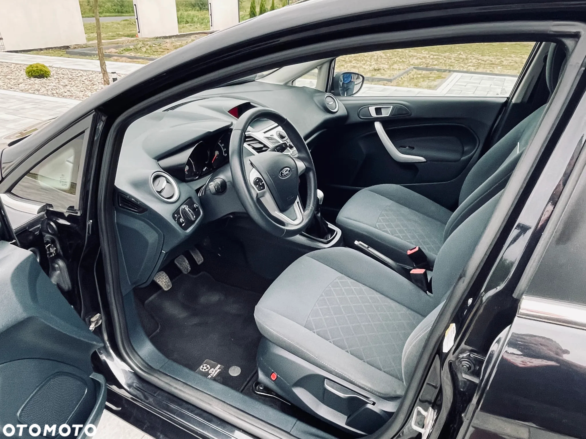 Ford Fiesta 1.25 Champions Edition - 9