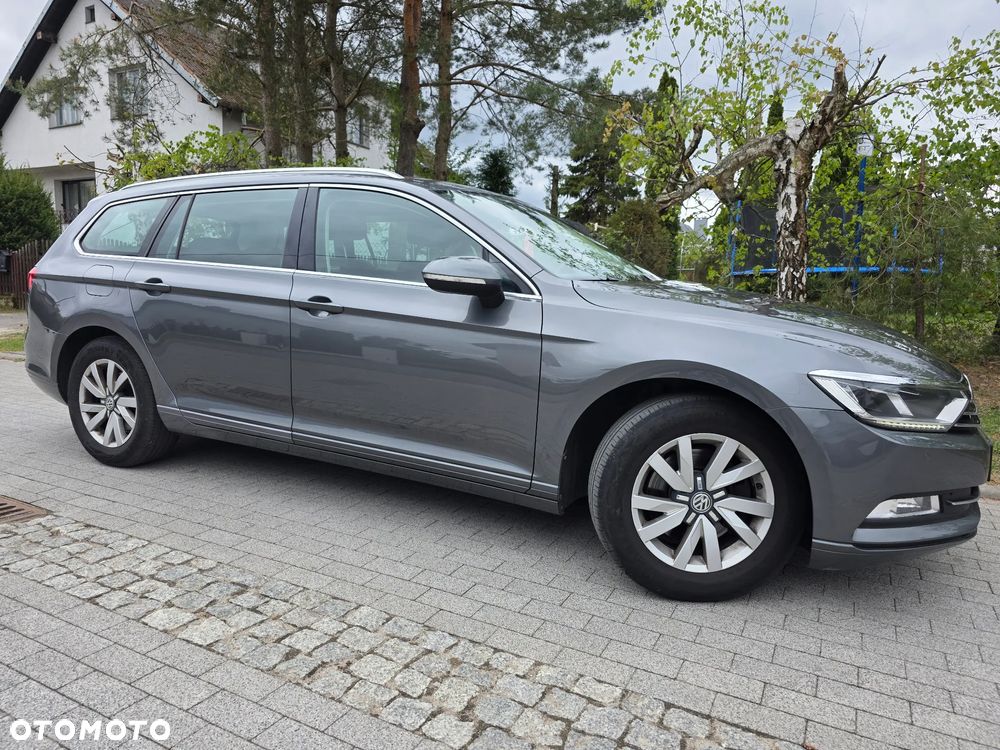 Volkswagen Passat 1.6 TDI (BlueMotion Technology) DSG Comfortline - 17