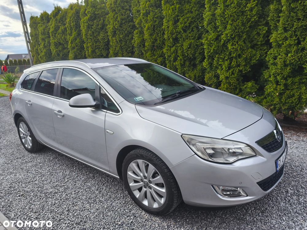 Opel Astra 1.4 Cosmo - 1