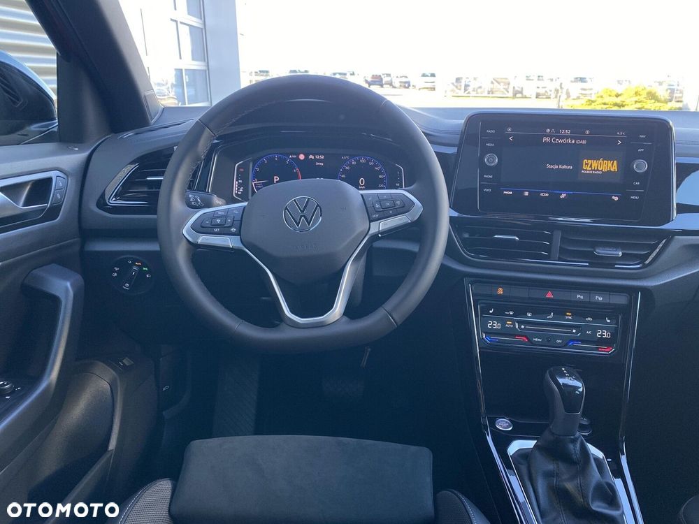 Volkswagen T-Roc - 26