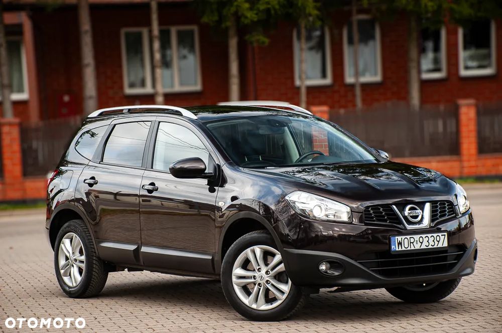 Nissan Qashqai+2 2.0 4x4 Tekna - 2