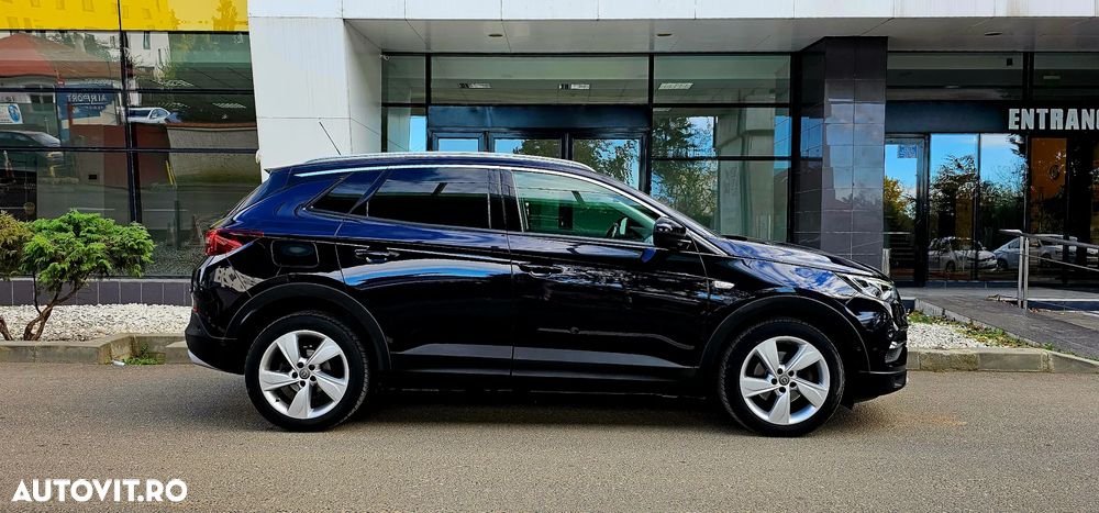 Opel Grandland X 1.2 Turbo START/STOP Aut. Innovation - 8