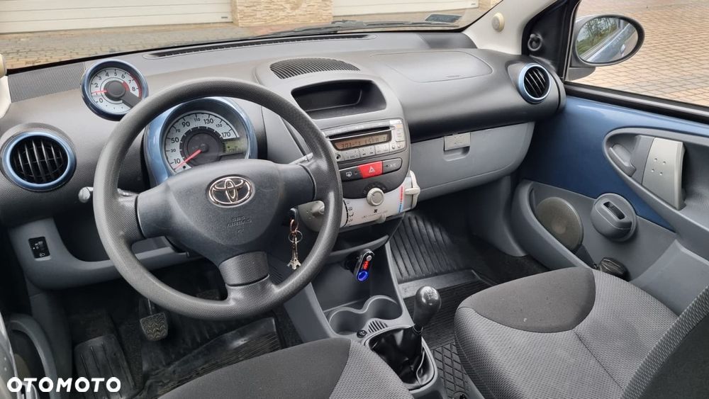 Toyota Aygo - 4