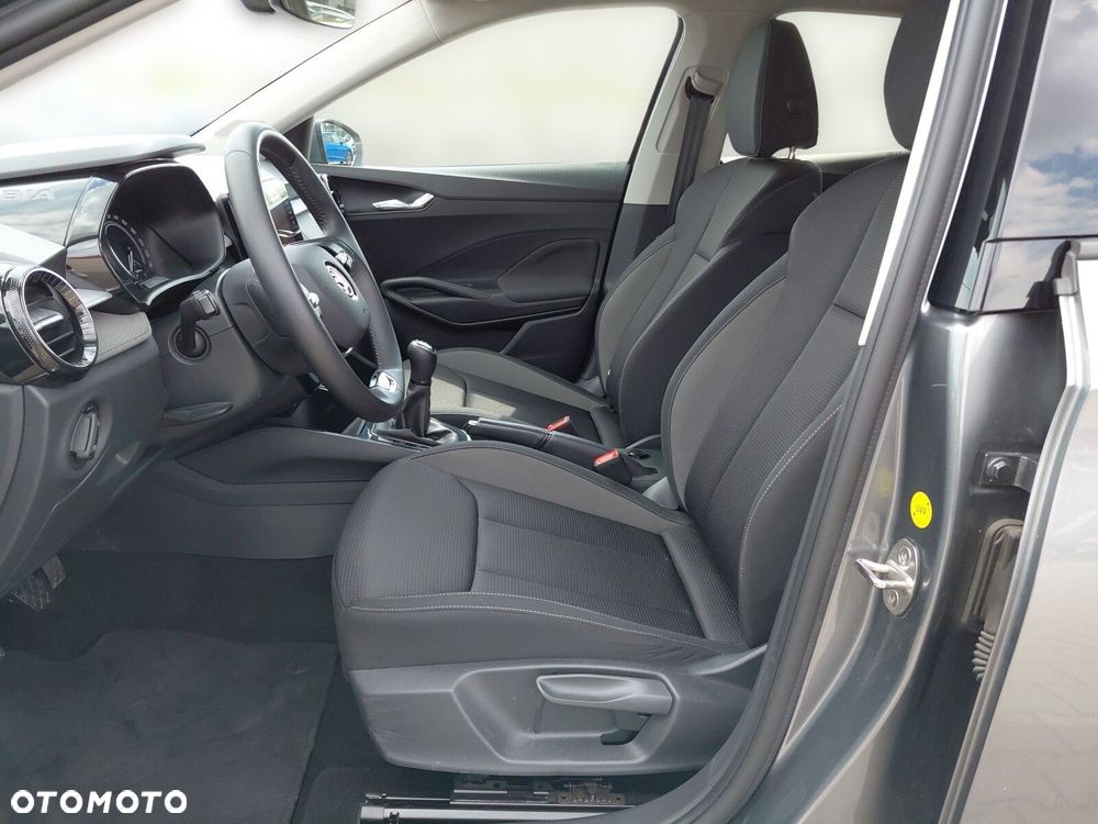 Skoda Fabia 1.0 TSI Ambition - 10