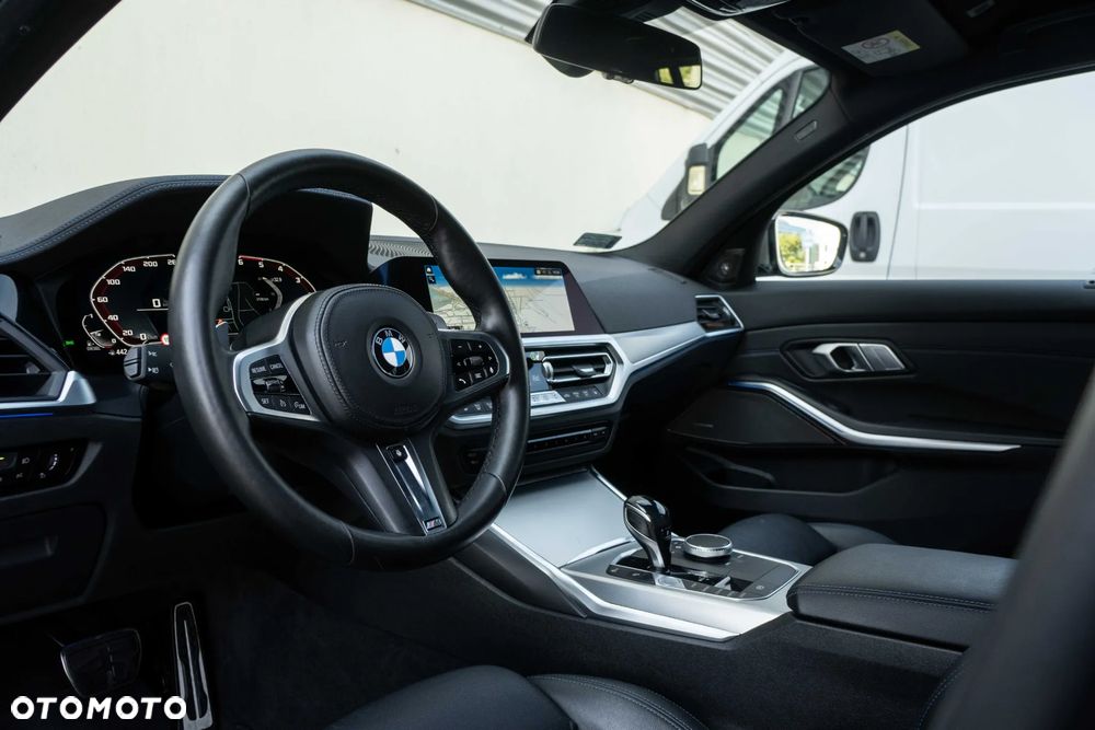 BMW Seria 3 M340d xDrive mHEV sport - 16