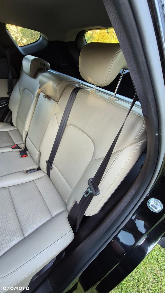Hyundai Santa Fe - 26
