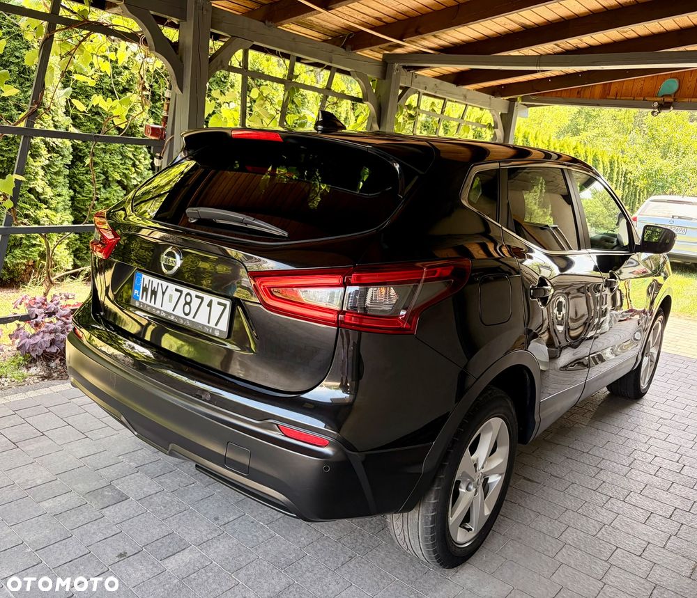 Nissan Qashqai 1.2 DIG-T N-Connecta EU6 - 8