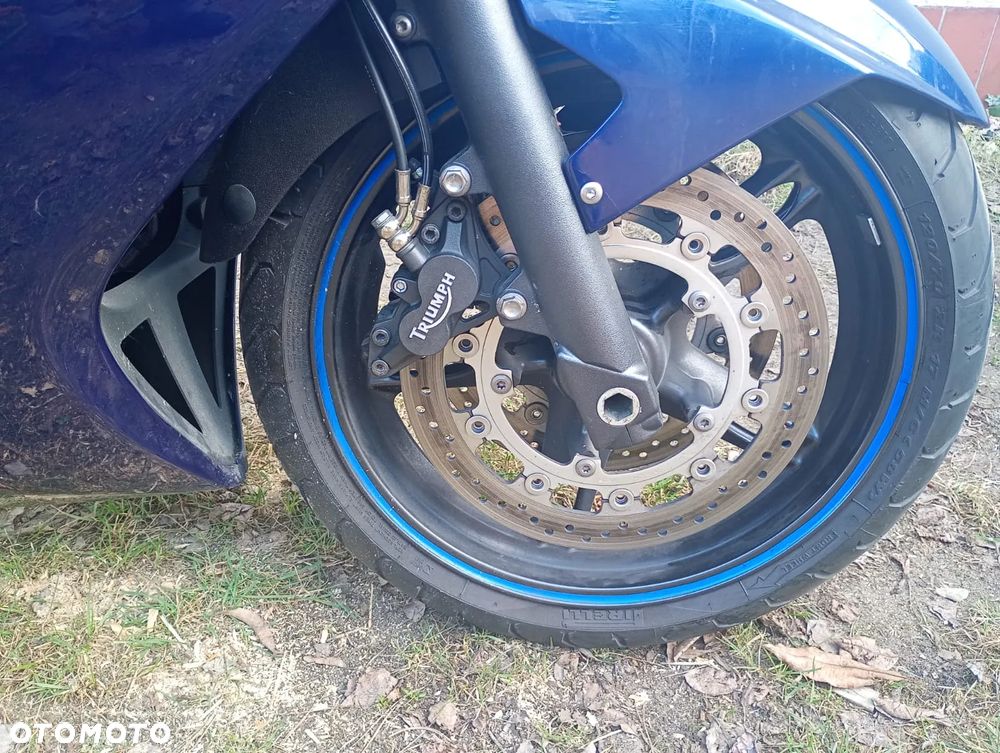 Triumph Sprint - 13