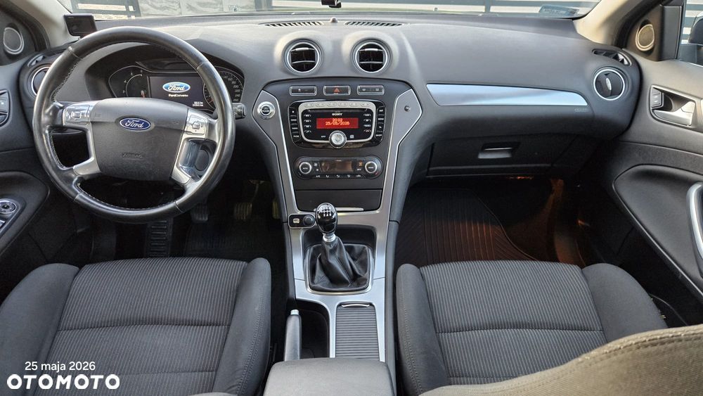 Ford Mondeo 2.0 TDCi Titanium - 11