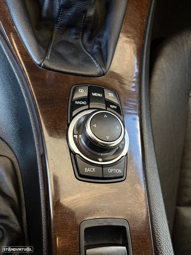 BMW 320 d Cabrio - 16