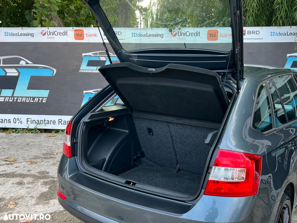 Skoda RAPID 1.6 TDI DSG Ambition - 20