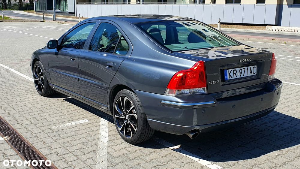 Volvo S60 2.0 T Momentum - 9