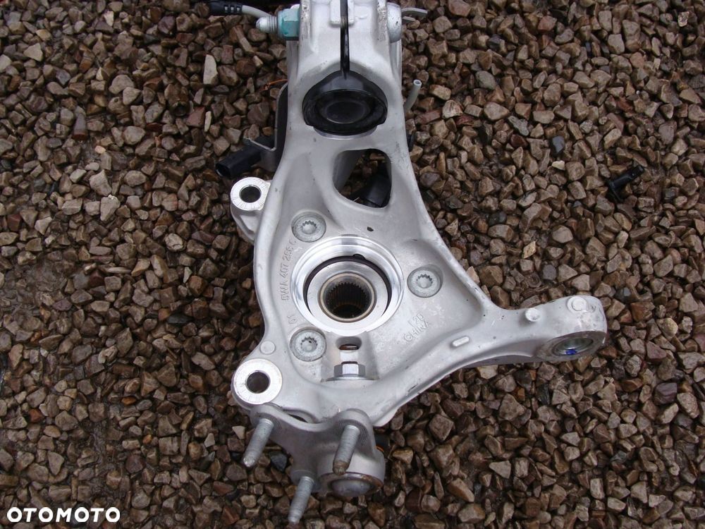 amortyzator zwrotnica prawa vw golf 8 viii gti 2.0 tfsi 2024r - 7