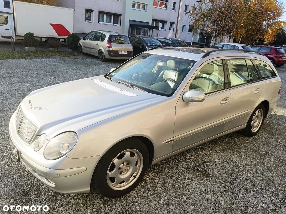 Mercedes-Benz Klasa E - 15