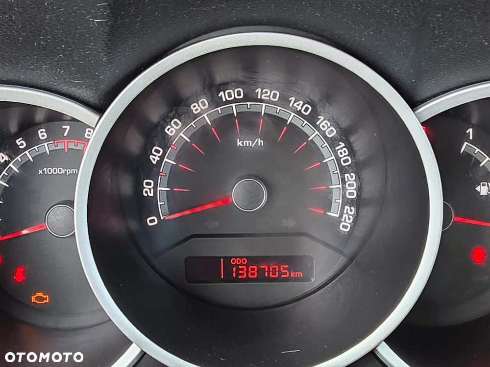 Kia Venga 1.4 CVVT ISG Spirit - 10