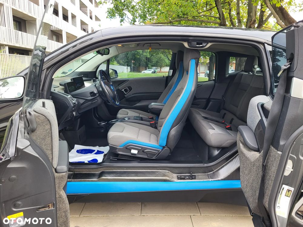BMW i3 (60 Ah) - 24