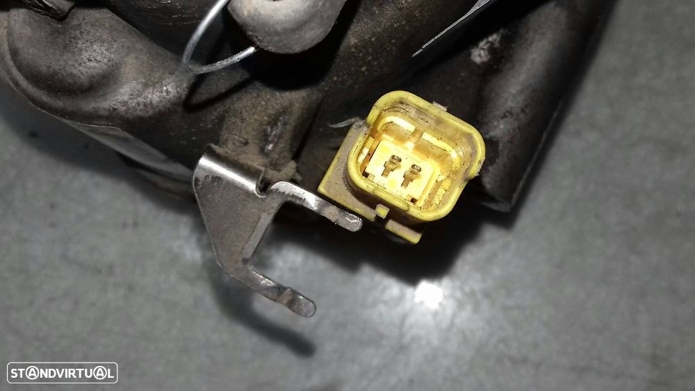 COMPRESSOR AR CONDICIONADO MINI MINI 2010 -275843301 - 1