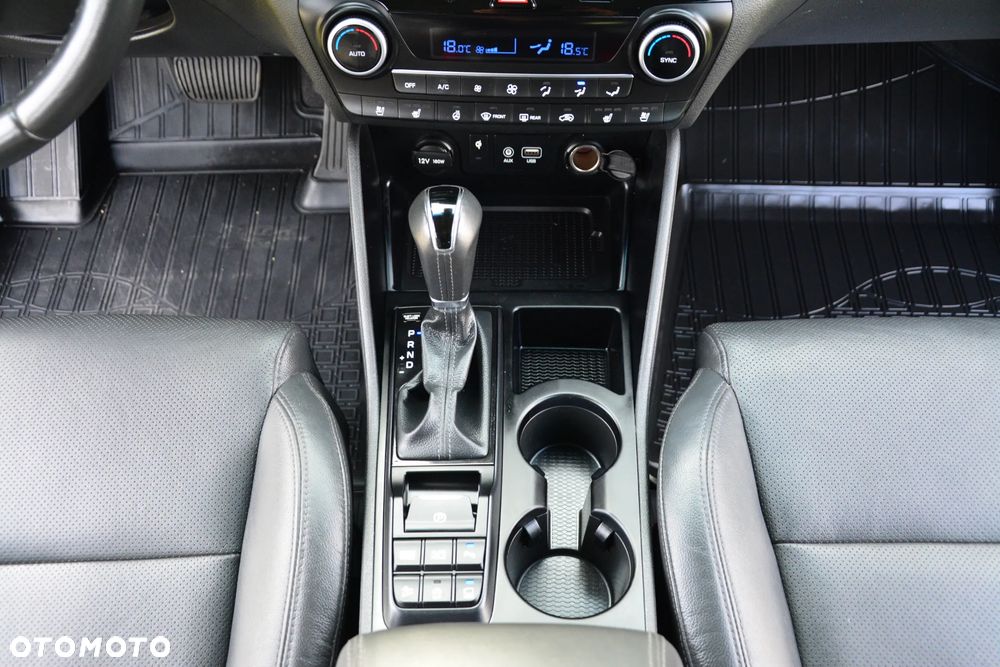 Hyundai Tucson 1.6 CRDi Style 2WD DCT - 26