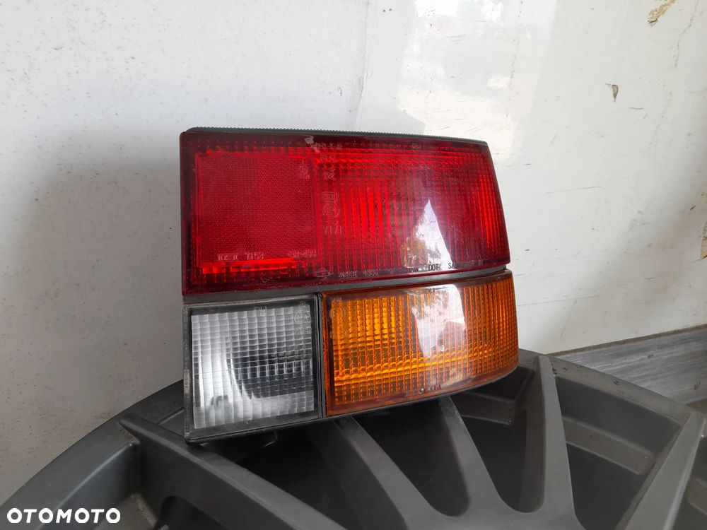 Lampa lewy tył Nissan Micra K10 IKI 4306A - 2